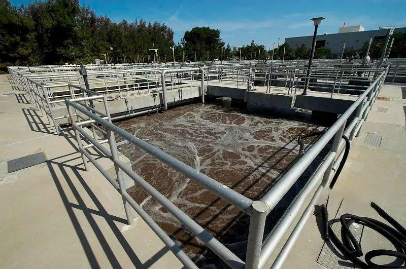 001a7f89d54047e09bb63157435fd239_noop.jpg 001a7f89d54047e09bb63157435fd239_noop.jpg